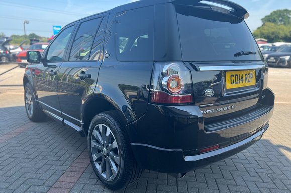 Land Rover Freelander 2.2 SD4 DYNAMIC AUTO 12