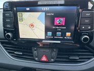 Hyundai i30 1.6 CRDI SE NAV 5 Dr 13