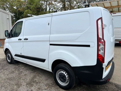 Ford Transit Custom 2.0 280 EcoBlue Leader L1 H1 Euro 6 (s/s) 5dr 8