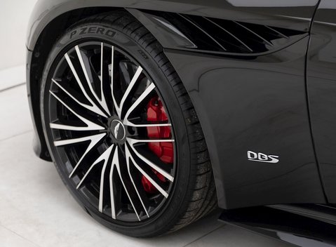 Aston Martin DBS Superleggera Volante 26