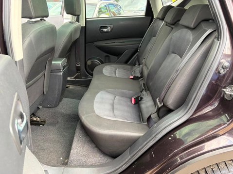 Nissan Qashqai 2.0 n-tec 2WD Euro 5 5dr 21