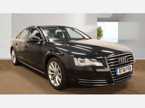 Audi A8 4.2 FSI V8 SE Saloon 4dr Petrol Tiptronic quattro Euro 5 (372 ps) 1