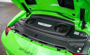 Porsche 911 GT3 RS (991.2) 38
