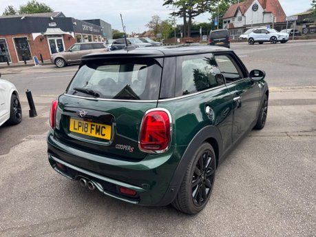 Mini Hatch COOPER S 9