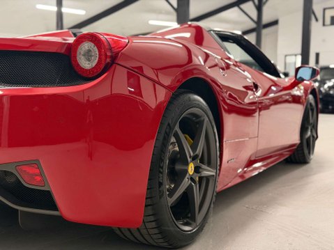 Ferrari 458 4.5 458 Spider DCT Semi-Auto 2dr 54