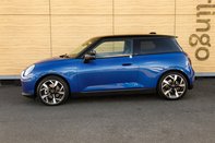 Mini Hatch SE EXCLUSIVE 13