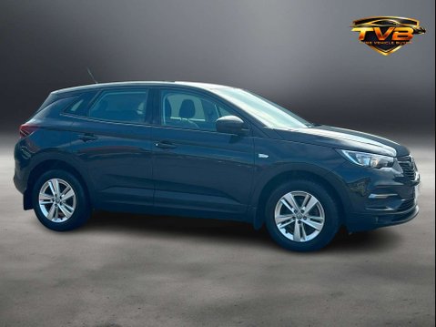Vauxhall Grandland X 1.2 Grandland X SE T S/S 5dr *NATIONAL DELIVERY* 25