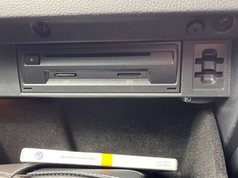 Volkswagen Golf 2.0 Golf R TSi 4WD 5dr 56