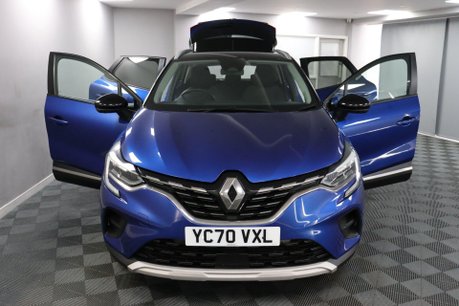 Renault Captur ICONIC TCE 7