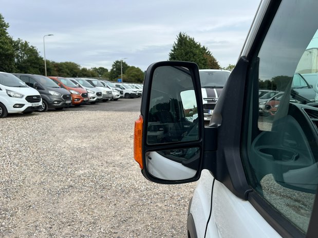 Ford Transit Luton LWB L3 350 Tail Lift EURO 6 NO VAT 17