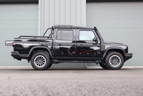 Ineos Grenadier FIELDMASTER EDITION PICK UP VERY RARE PETROL MODEL SEEKER STYLED  8