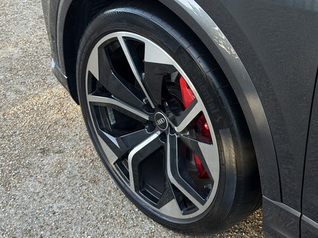 Audi Q8 RS TFSI QUATTRO VORSPRUNG MHEV 31