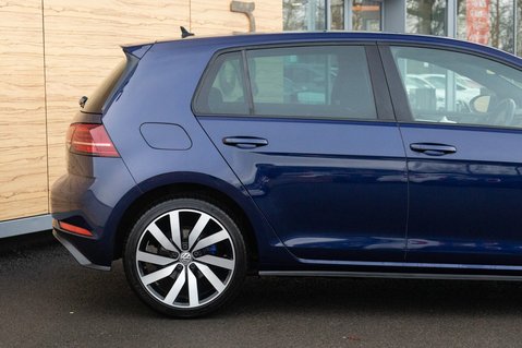 Volkswagen Golf GTE ADVANCE DSG 7