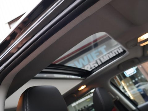 Suzuki Vitara 1.5 SZ5 AGS Auto ALLGRIP Euro 6 (s/s) 5dr 33