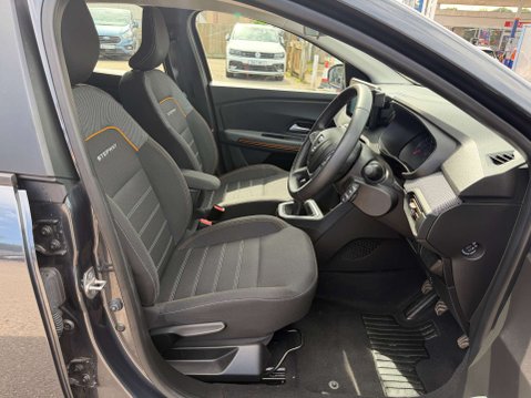 Dacia Sandero 1.0 Sandero Stepway Prestige TCe 5dr 14