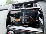 Jaguar E-Pace 2.0 R-DYNAMIC BLACK MHEV 14