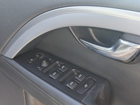 Volvo V70 D3 BUSINESS EDITION 27