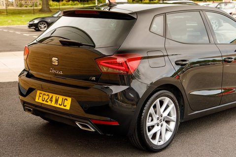 SEAT Ibiza ECOTSI FR 8