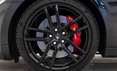 Maserati Grancabrio Sport 11