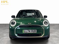 Mini Electric Cooper E 40.7kWh Exclusive Hatchback 3dr Electric Auto (184 ps) 1 Owner - Sensors