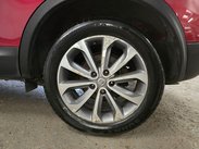 Nissan Qashqai 2.0 dCi Tekna Auto 4WD Euro 5 5dr (AVM) 28