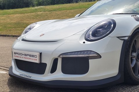 Porsche 911 GT3 RS PDK 11