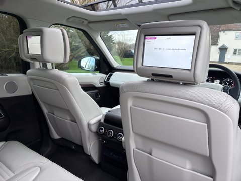 Land Rover Discovery TD6 HSE LUXURY 11