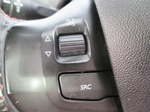 Peugeot 2008 1.2 PureTech GT Line Euro 6 (s/s) 5dr 32