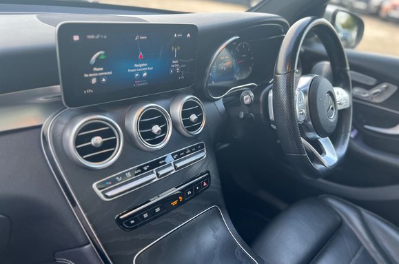 Mercedes-Benz GLC GLC 300 D 4MATIC AMG LINE PREMIUM PLUS 32