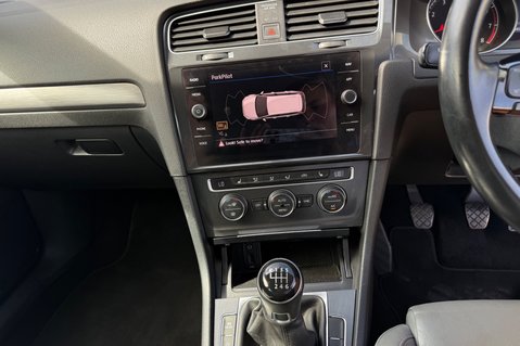 Volkswagen Golf 1.4TSi 150 SE ESTATE NAVIGATION BLUEMOTION TECHNOLOGY.. FULL HISTORY! 32