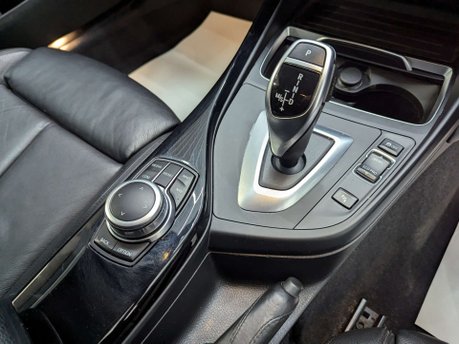 BMW 2 Series 2.0 220D M Sport Auto 2dr 81