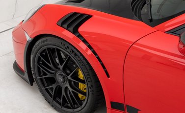Porsche 911 (991.2) GT3 RS Weissach 23