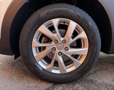 Hyundai TUCSON 1.6 Tucson SE Nav GDi 2WD 5dr 12