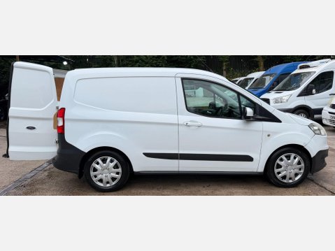 Ford Transit Courier 1.6 TDCi Trend Panel Van 5dr Diesel Manual L1 Euro 5 (95 ps) 23