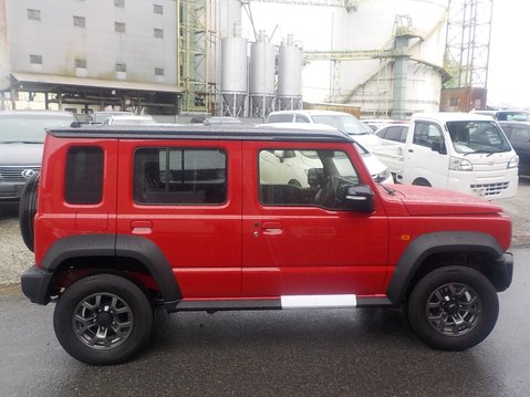 Suzuki Jimny NOMADE 1.5 FC AUTO 4WD ALLGRIP 5 Door NEW Sizzling Red 5