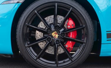 Porsche 911 (992) Carrera S 10