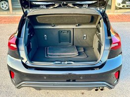 Ford Focus 1.0 Focus ST-Line X MHEV Auto 5dr 69