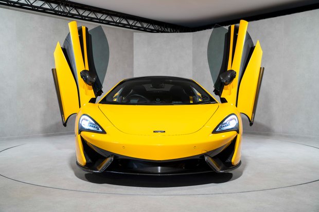 McLaren 570GT V8. NOW SOLD. SIMILAR REQUIRED. PLEASE CALL 01903 254800. 1