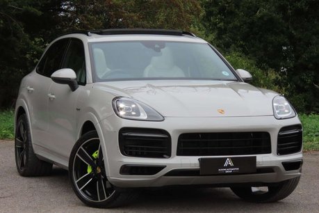 Porsche Cayenne 3.0 V6 E-Hybrid 17.9kWh Platinum Edition TiptronicS 4WD Euro 6 (s/s) 5dr (3 4