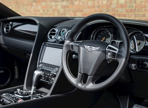 Bentley Continental GT V8 S Convertible 13