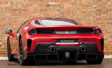 Ferrari 488 Pista 3
