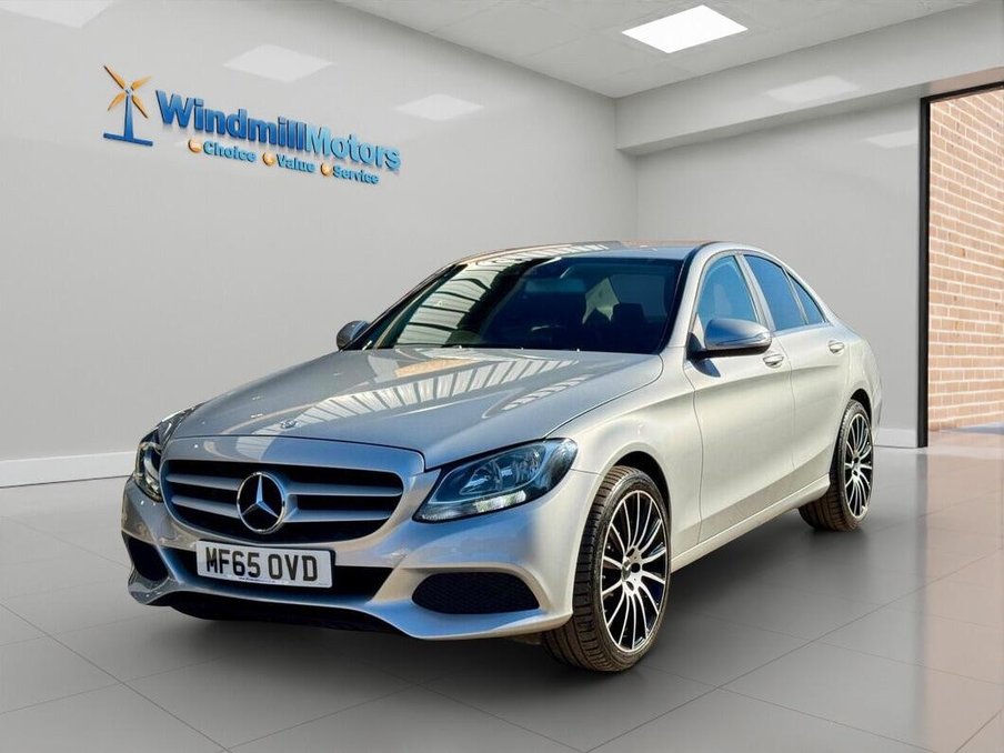 2015 Mercedes-Benz C Class — image 6