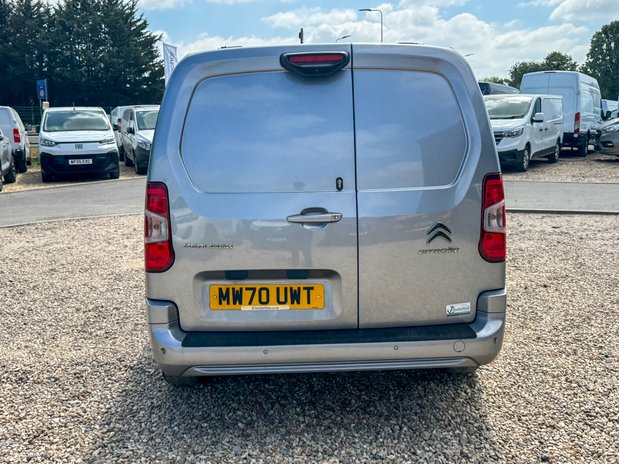 Citroen Berlingo AUTO LWB L2H1 Driver 950 Air Con Alloys Camera Nav Sensors SELECT 7