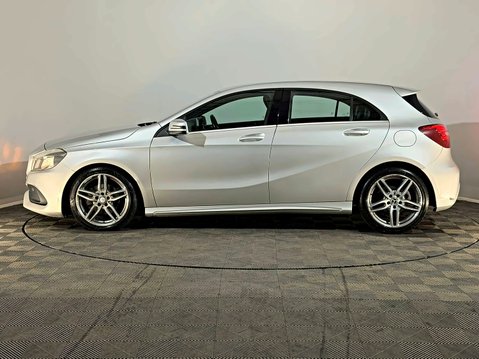 Mercedes-Benz A Class A 200 D AMG LINE 6