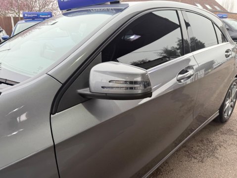 Mercedes-Benz A Class 1.6 A180 Sport 7G-DCT Euro 6 (s/s) 5dr 33