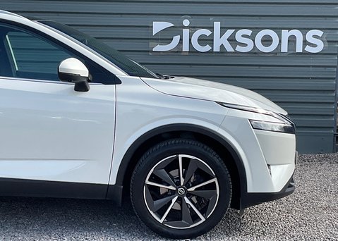 Nissan Qashqai DIG-T TEKNA MHEV 10