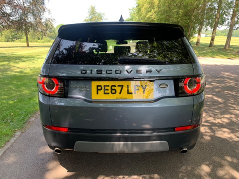 Land Rover Discovery Sport TD4 HSE BLACK 29