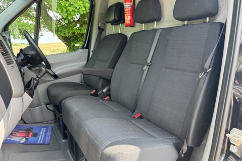 Mercedes-Benz Sprinter 319 V6 Cdi Lwb Hr Panel Van - Twin Side Doors / Air Con / Rear Camera 3