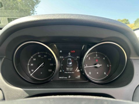 Land Rover Discovery Sport 2.0 Discovery Sport SE Tech SD4 Auto 4WD 5dr 17