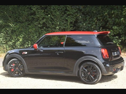 Mini Hatch 2.0 John Cooper Works Hatchback 3dr Petrol Steptronic Euro 6 (s/s) (231 ps) 2